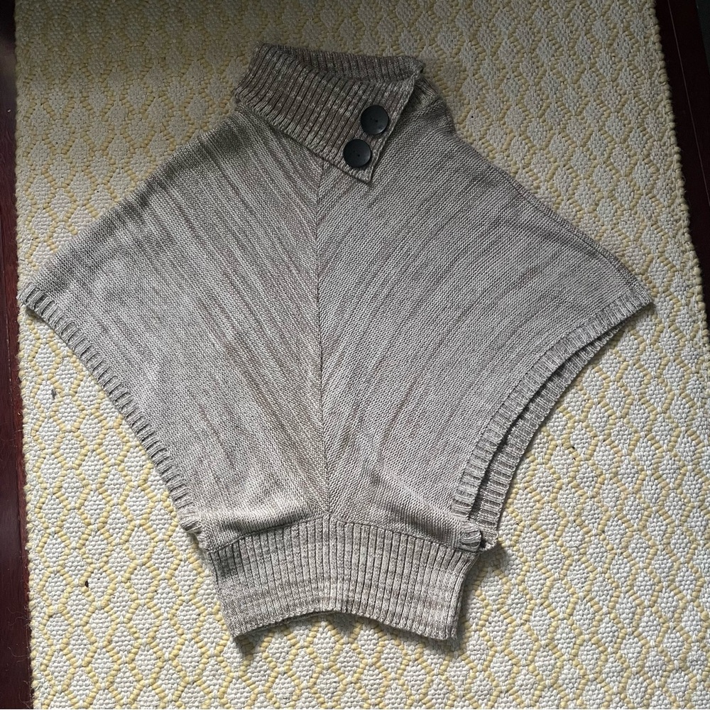 Women's Cream Sweater Poncho